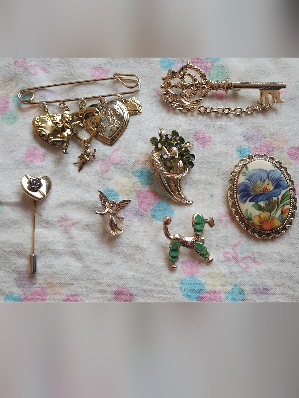 Gold-Tone Broach Lot